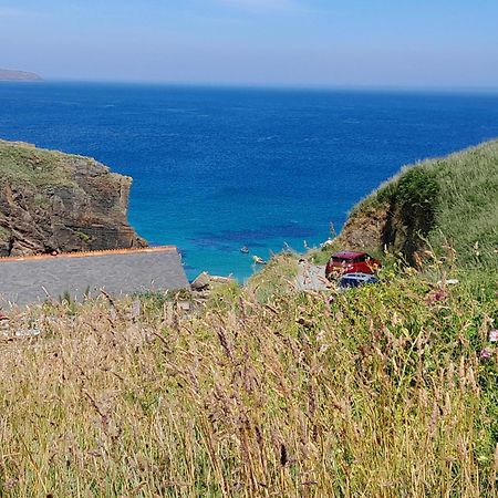 Farm Accommodation - The Lizard Peninsula, Cornwall Helston Exterior photo